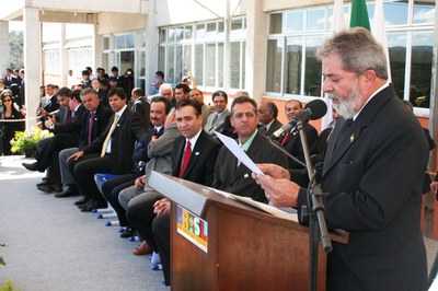 Inauguração da UNED Congonhas com o então presidente da República, Luiz Inácio Lula da Silva