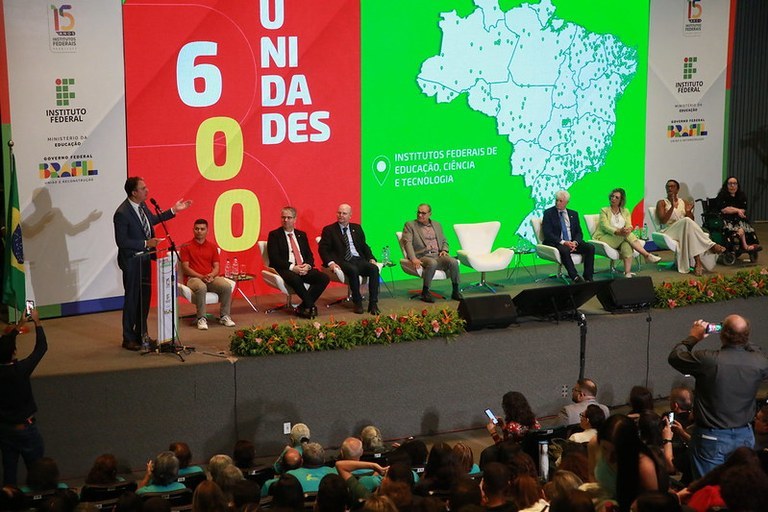 Cerimônia de comemoração dos 15 anos dos IFs