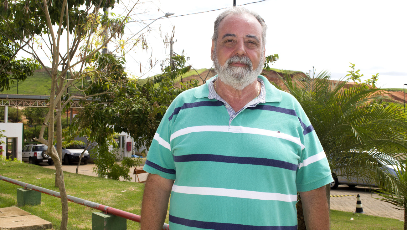 Prof. Fúlvio Cupolillo - Geografia