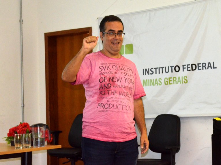 Banner Palestra Lei de Libras em maio de 2017 b.jpg