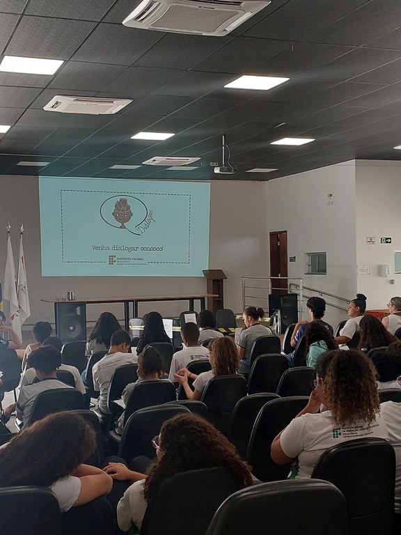 Projeto Diálogos_encontro 22/11/2023