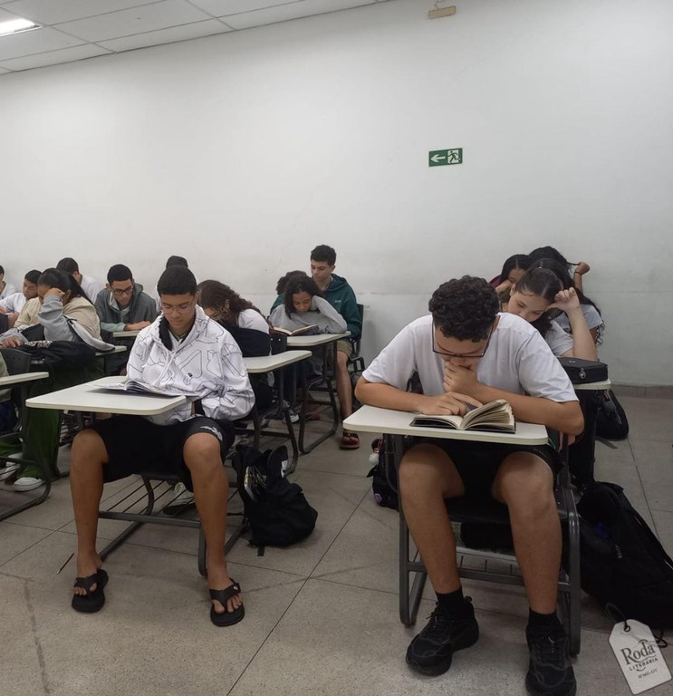 Projeto Roda Literária 2025_06.jpeg