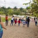 Visita alunos da educação infantil à horta do Campus	
