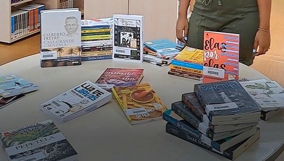 Biblioteca_empréstimos de férias