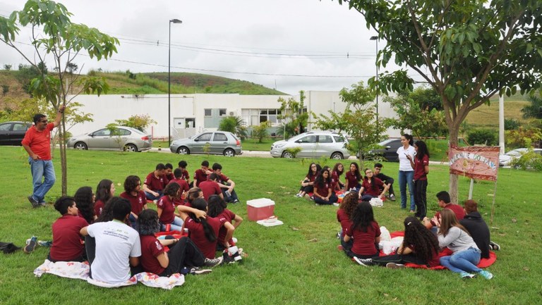 Piquenique 3o ano - 12 04 18.JPG