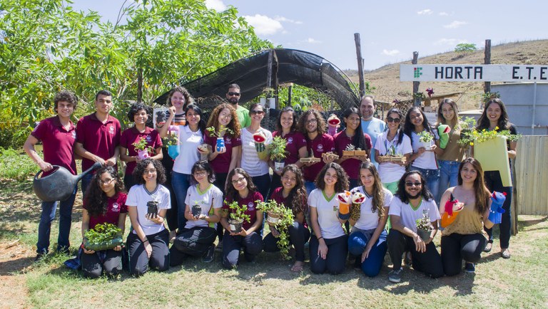 Projetos desenvolvidos na horta do campus 2018