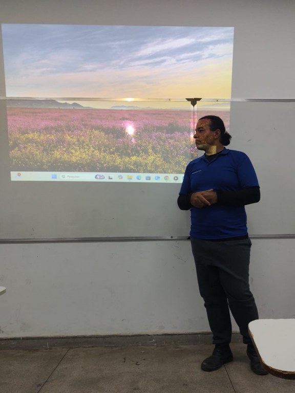 NAPNEE_reunião_membros e bolsistas colaboradores_outubro 2025.jpg