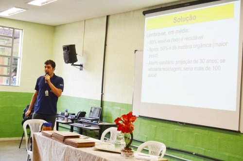 Palestra sobre sustentabilidade - Flávio Barony - maio de 2017 c.JPG