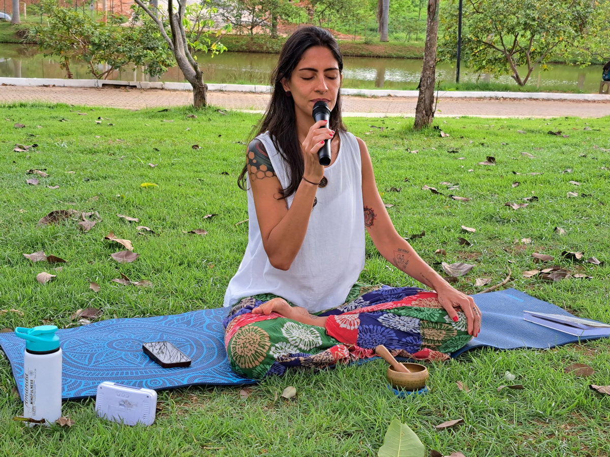 Projeto Meditando_facilitadora Amanda Leite.jpg
