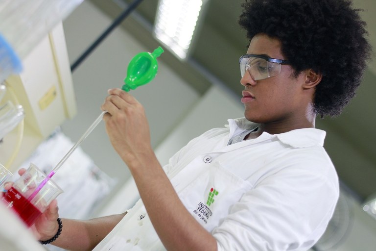 Lei Dia Nacional da Educação Profissional e Tecnológica