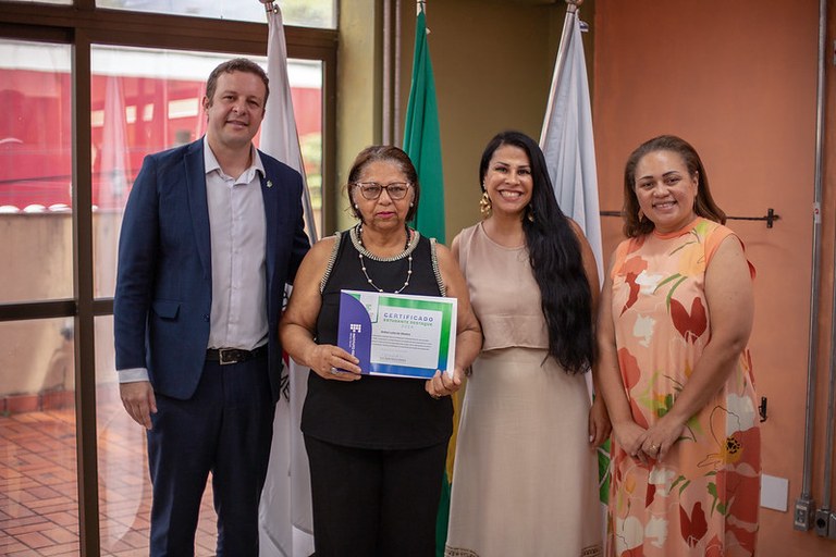 Café com o reitor - aluna Anilce Oliveira.jpg