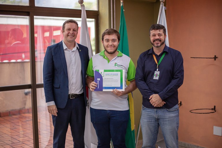 Café com o reitor - aluno Arthur Soares.jpg