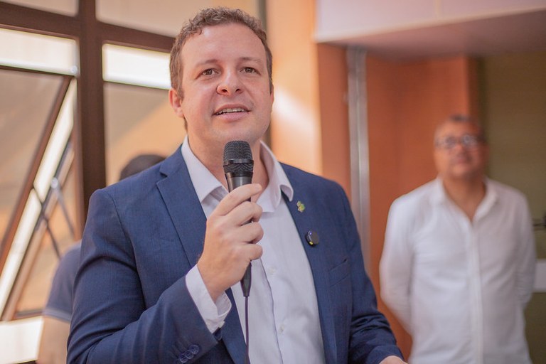 Café com o reitor - alunos destaque 02.jpg