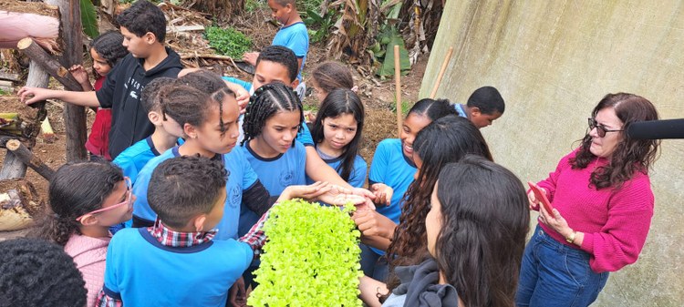 Núcleo de Estudos em Sustentabilidade Ambiental, Agroecologia e Diversidade (Nesad) Oficina sobre Produção agroecológica de alimentos, durante o evento "Troca de saberes: ensinando e aprendendo Educação ambiental transformadora no contexto da COP-30 a dos Objetivos do Milênio Sustentável"
