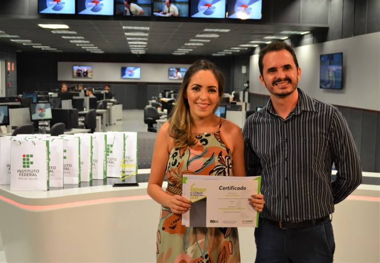 Rede_Minas_recebe_Premio_Conif_de_Jornalismo02.jpg