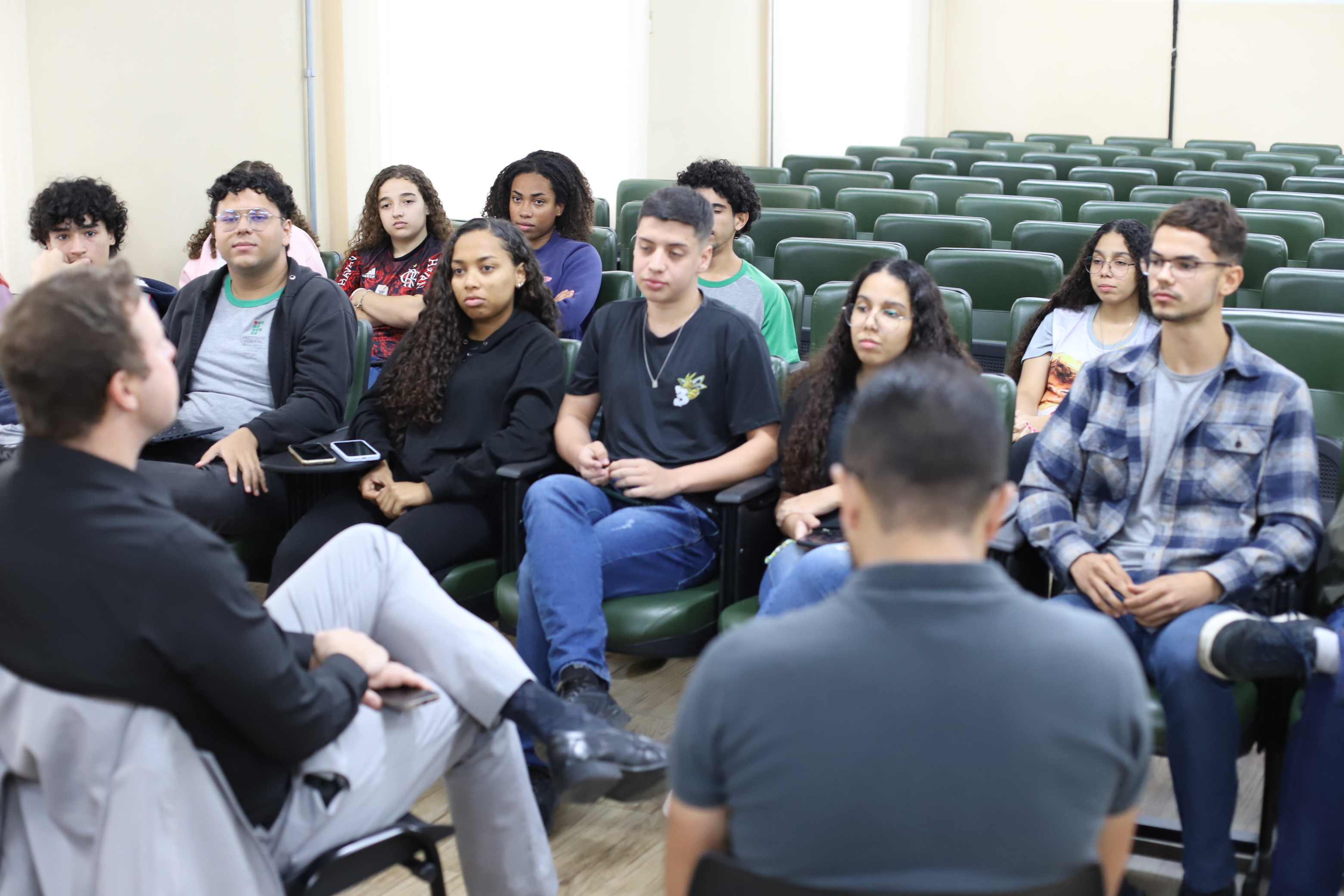 Reunião com lideranças estudantis