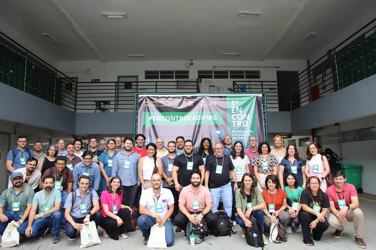 Planeta 12 - 1º Encontro de EaD.jpg